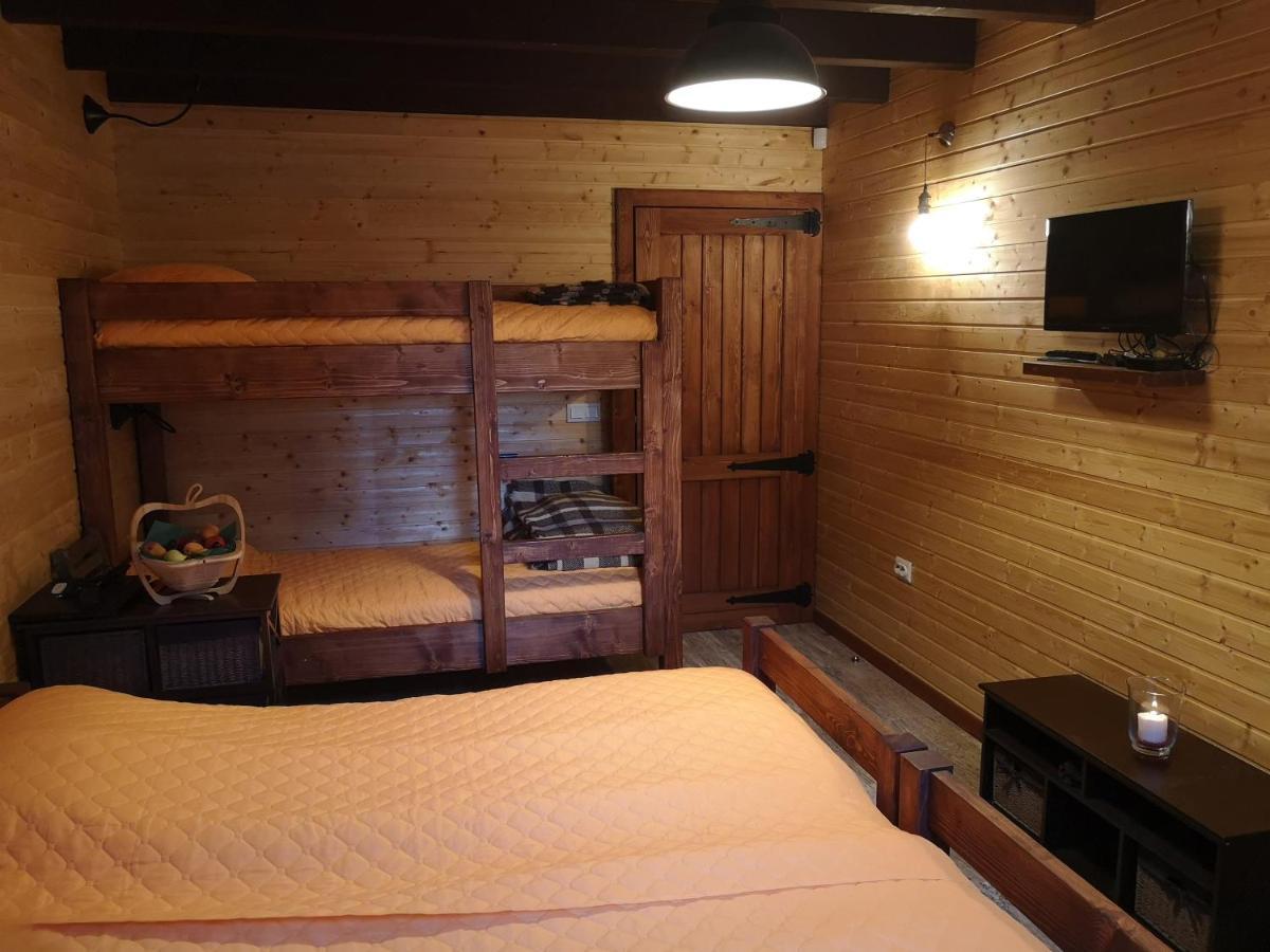 Pinus Villas Lodge With Private Jacuzzi & Phyto-Sauna Retreat Zheleznitsa エクステリア 写真