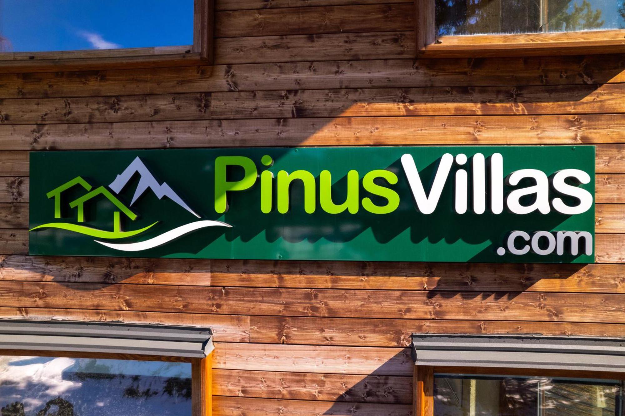 Pinus Villas Lodge With Private Jacuzzi & Phyto-Sauna Retreat Zheleznitsa エクステリア 写真